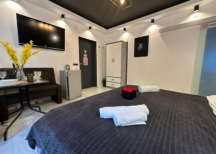 The Fame - Modern In Location & Parking Apartman Craiova